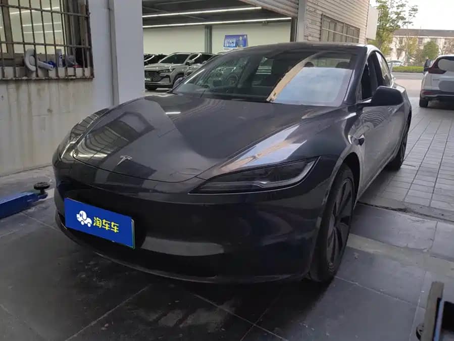 Tesla 3