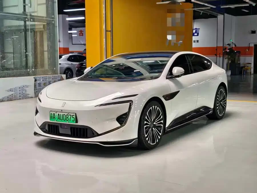 Avatr 12 null — купить из Китая в Минск