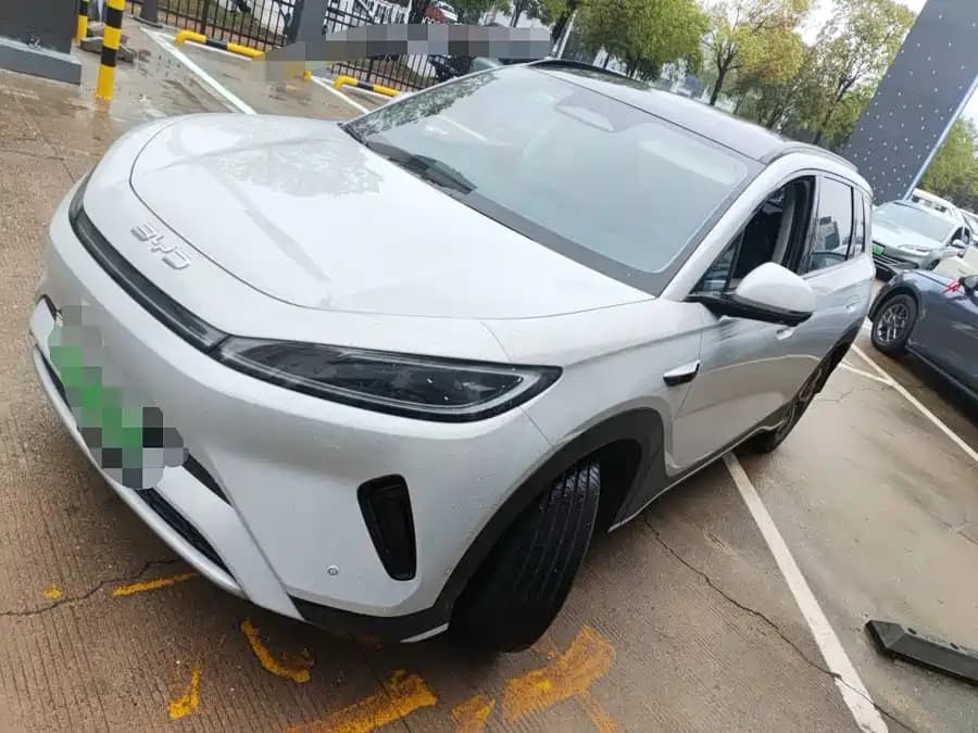 BYD Sea Lion 06 EV 2025