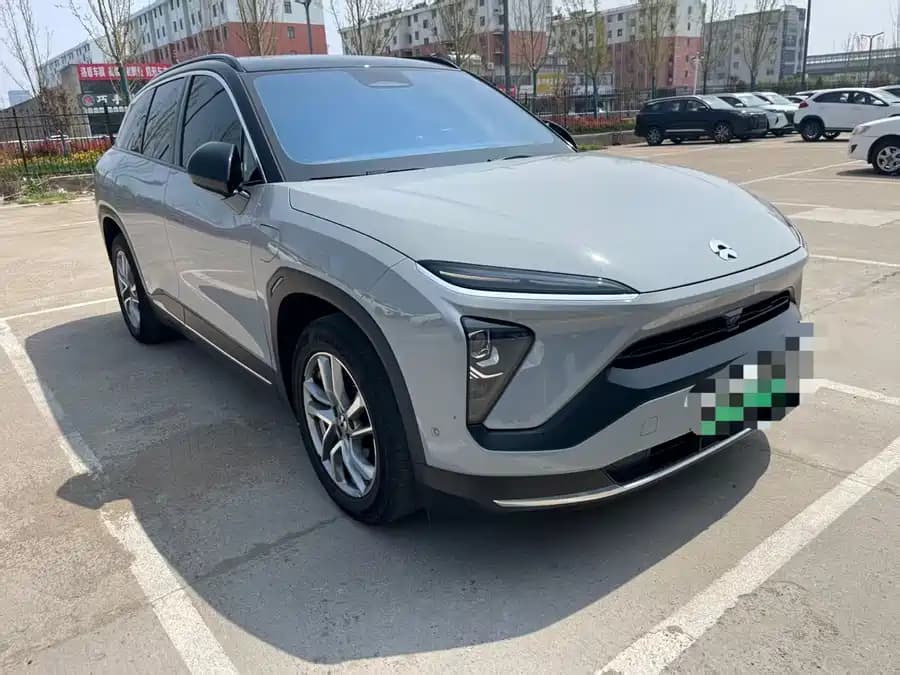 NIO ES6