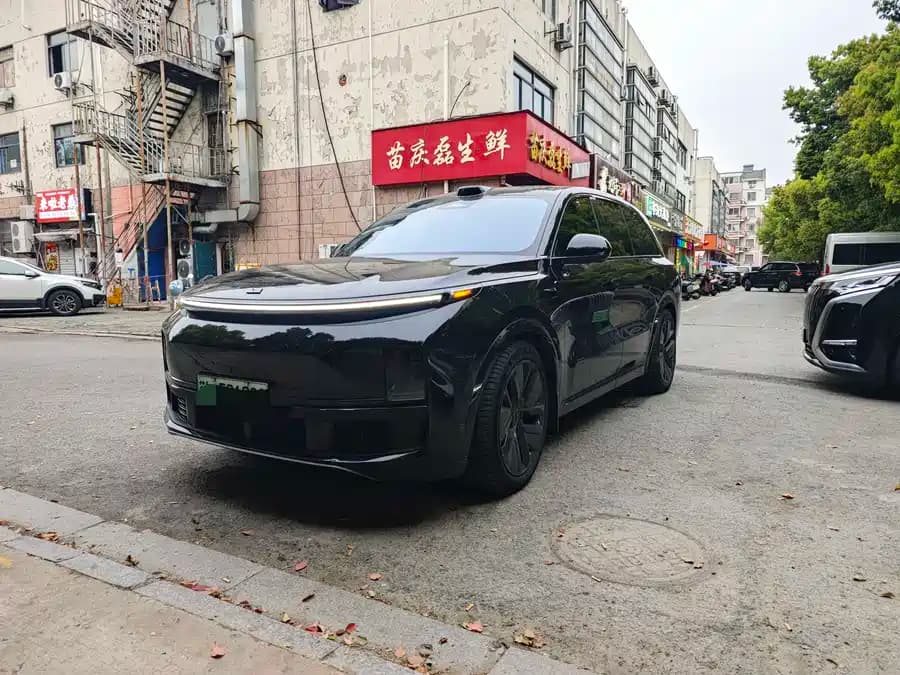Lixiang L8 2024