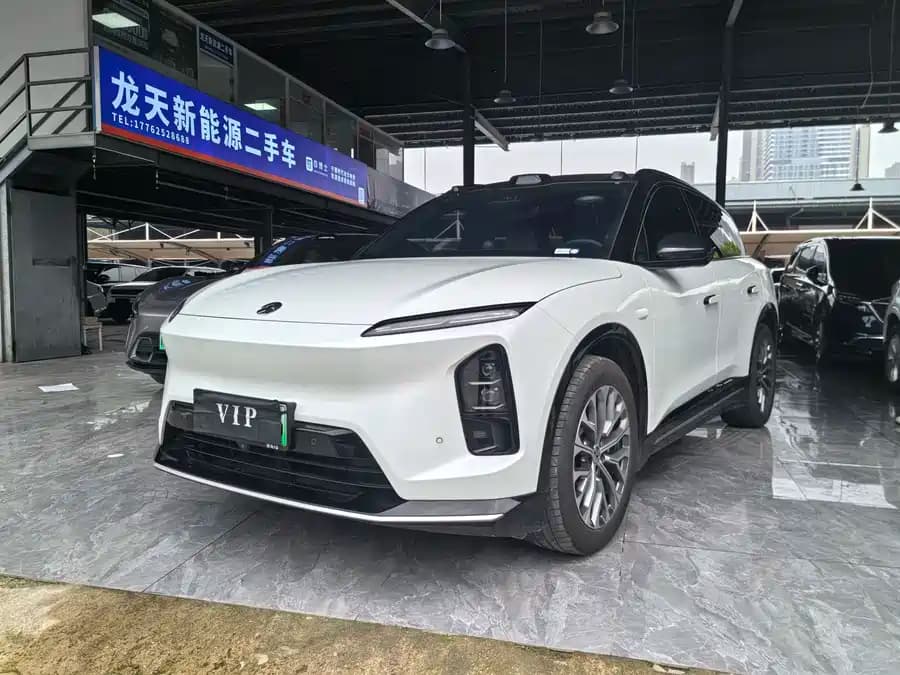 NIO ES6 2025