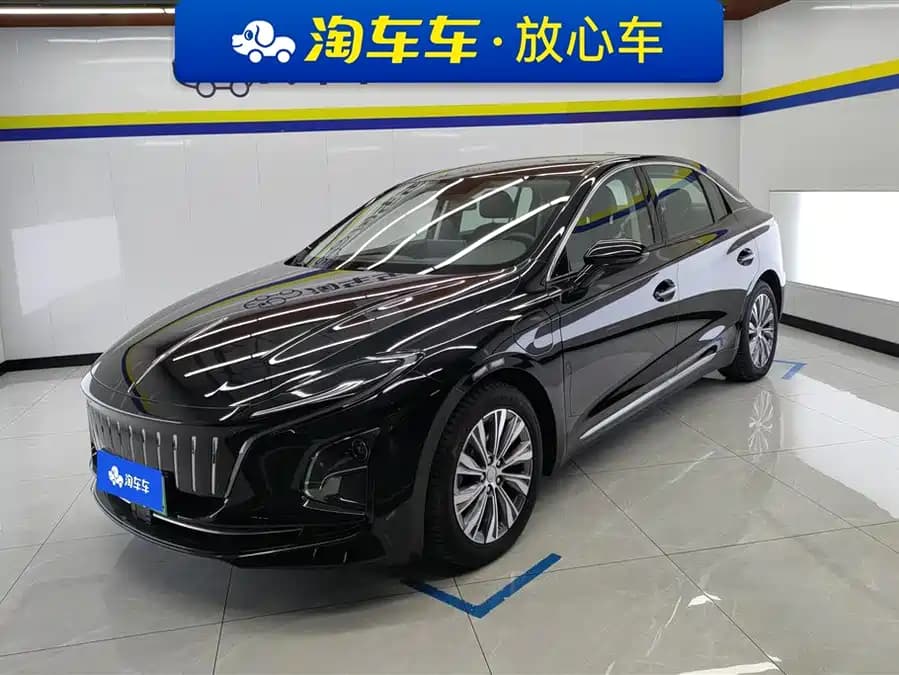 Hongqi E-QM5 2022