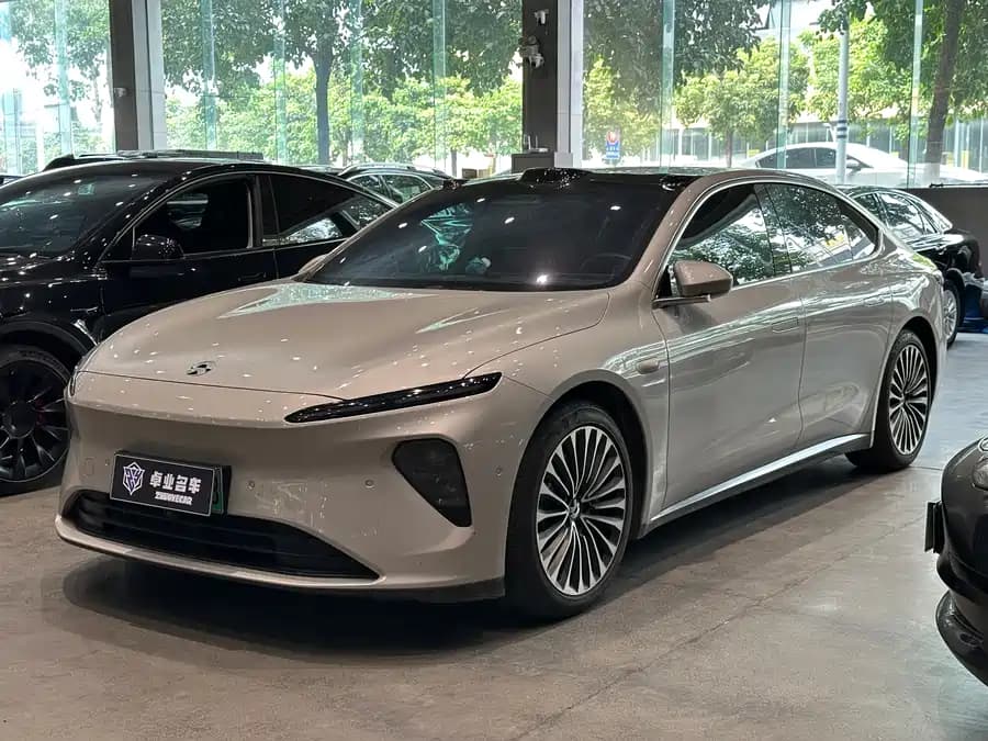 NIO ET7 2022