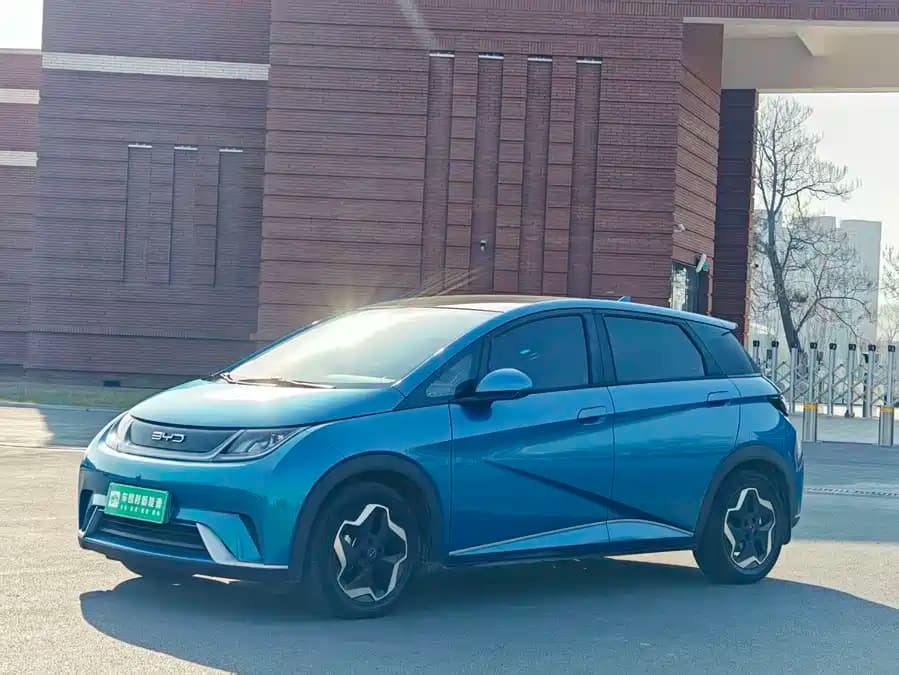 BYD Dolphin 2021