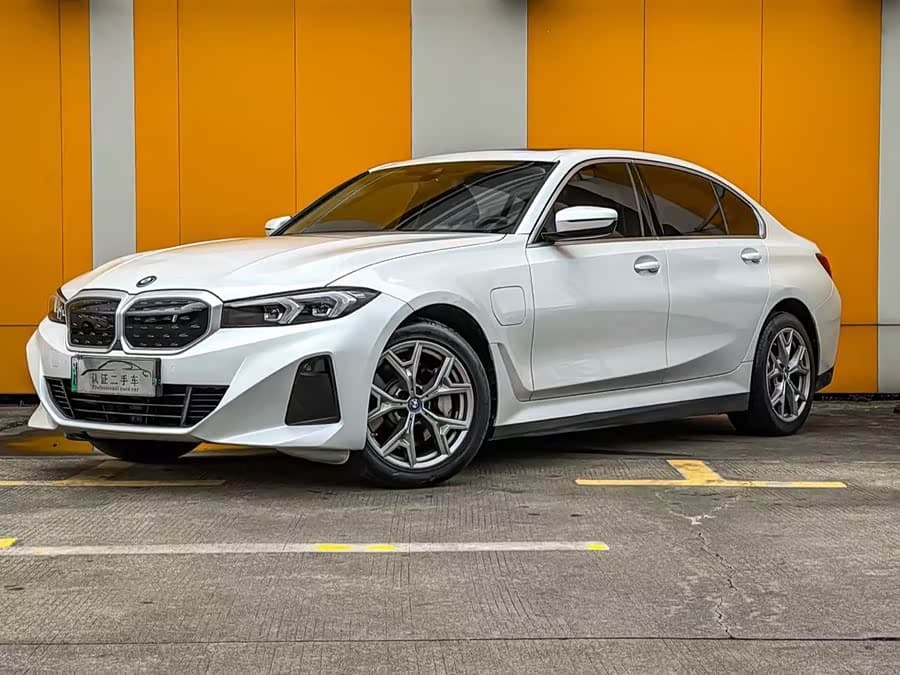 BMW i3 2024 — купить из Китая в Минск