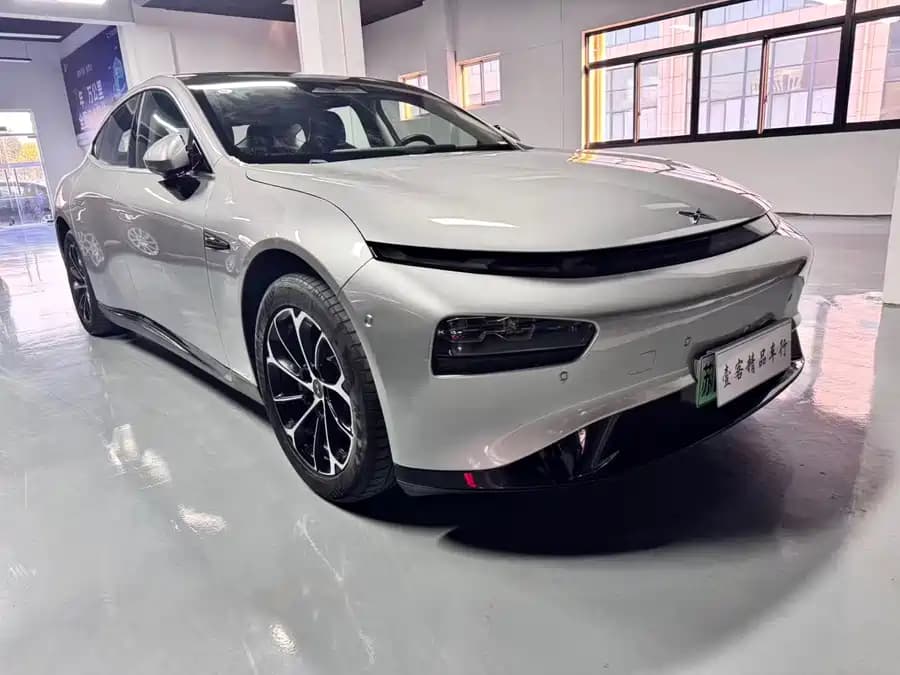 Xpeng P7