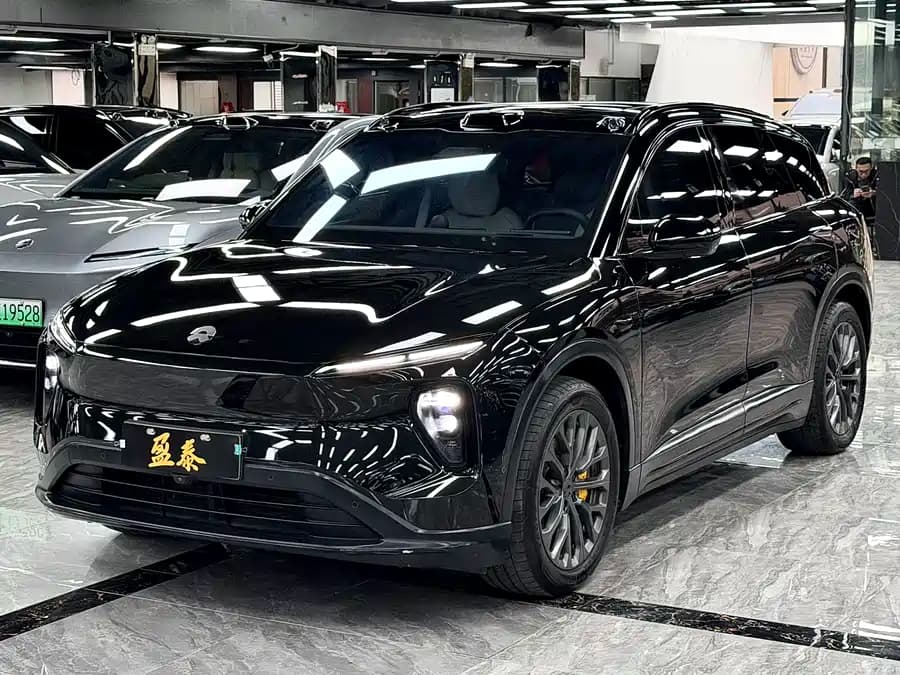 NIO ES6