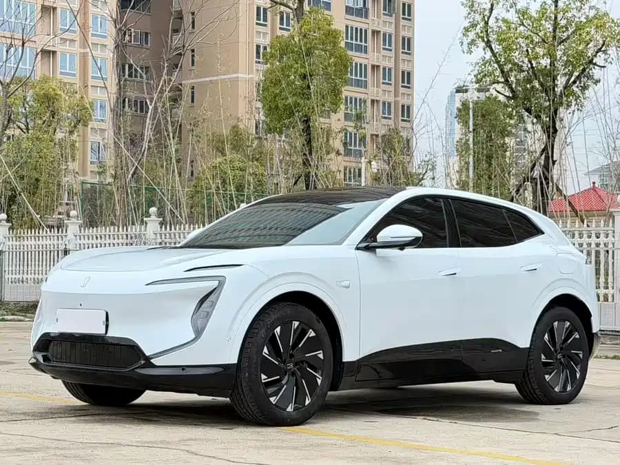 Avatr 7 2024 — купить из Китая в Минск