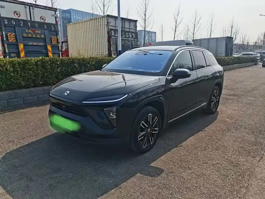 NIO ES6