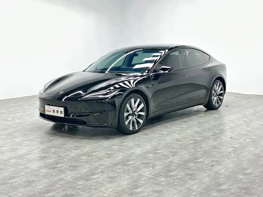 Tesla 3