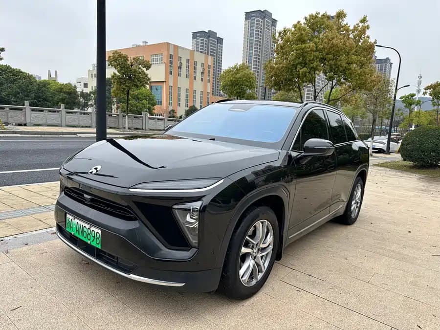 NIO ES6