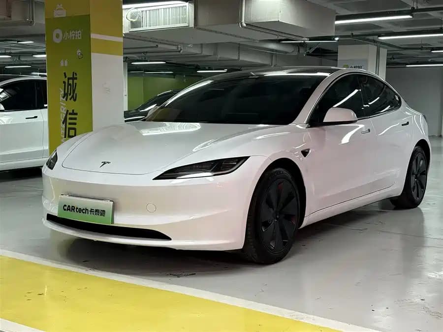 Tesla 3