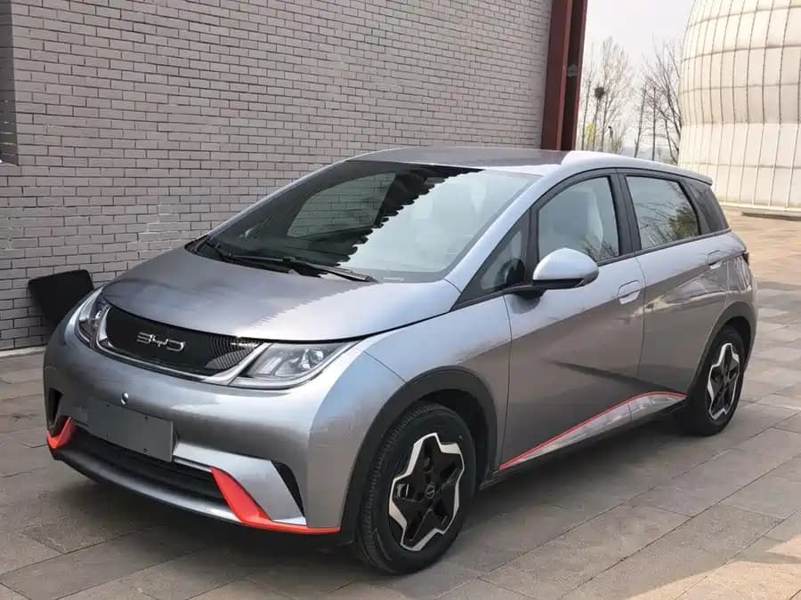 BYD Dolphin 2021