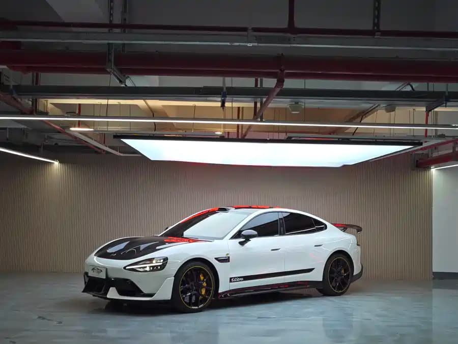 Xiaomi SU7 Ultra null — купить из Китая в Минск