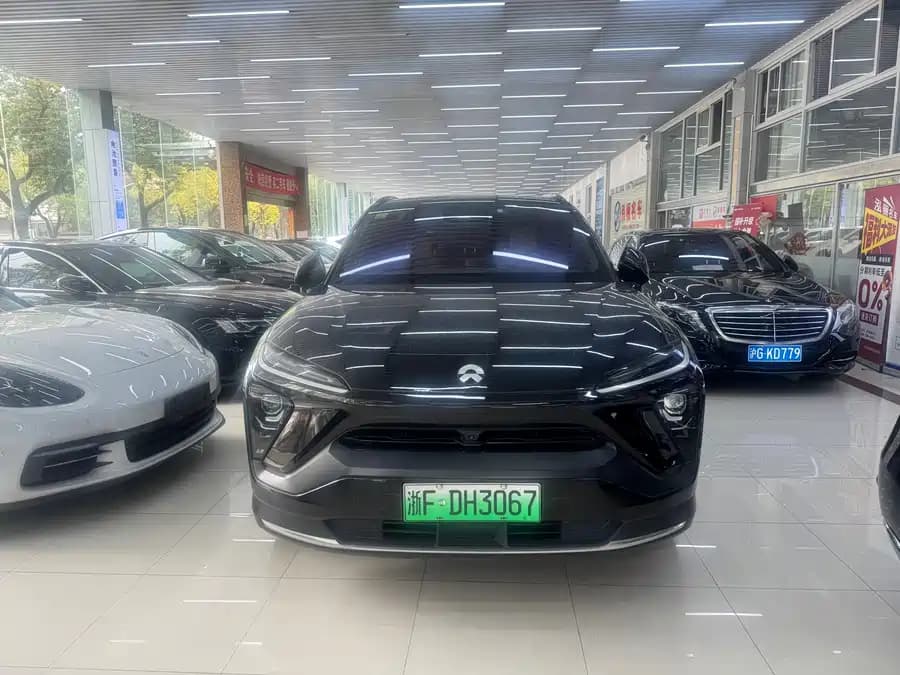 NIO ES6