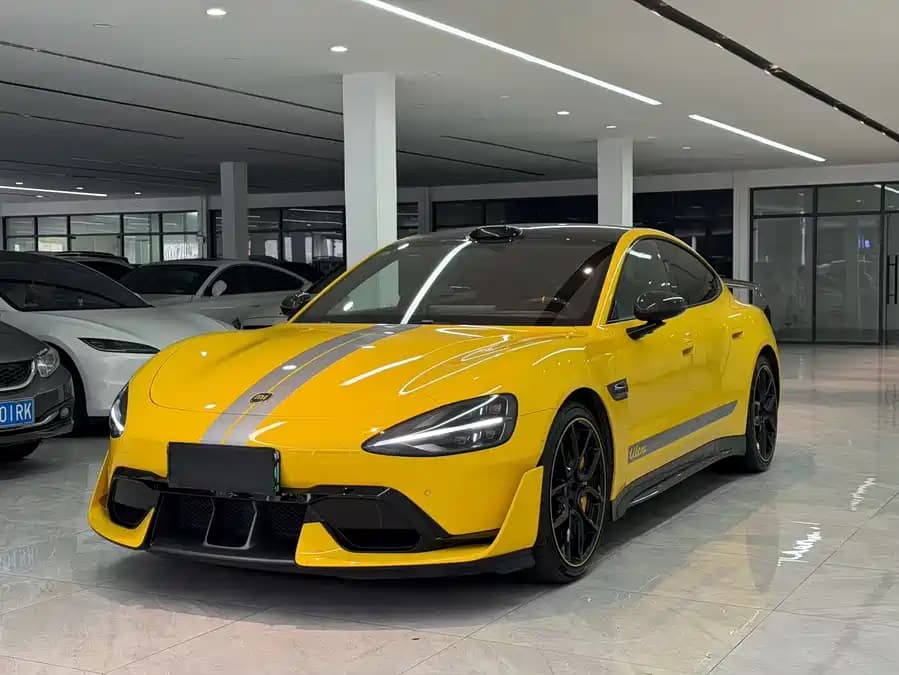 Xiaomi SU7 Ultra 2025