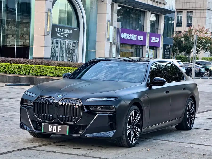 BMW i7 null — купить из Китая в Минск