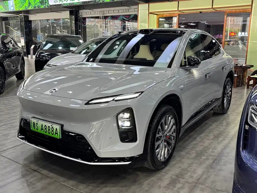NIO EC6