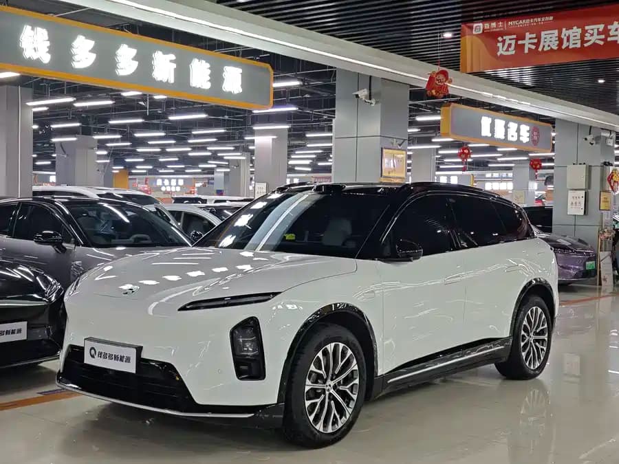 NIO ES6 2025