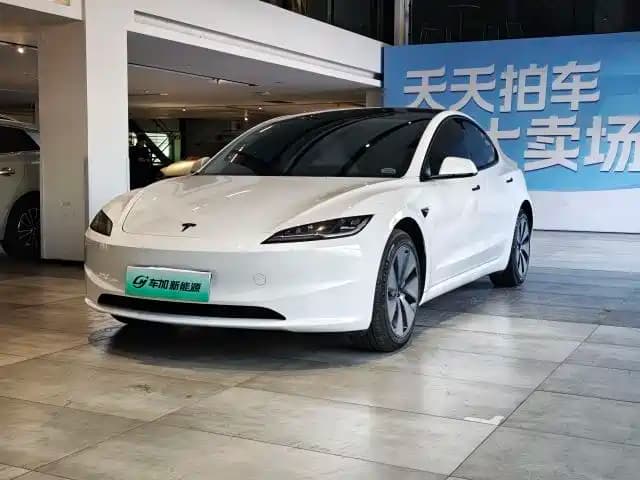 Tesla 3