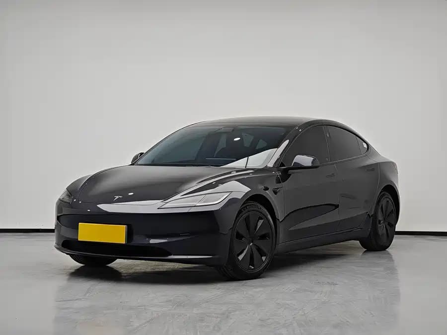 Tesla 3 2023
