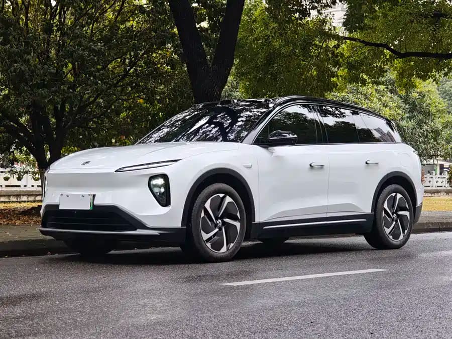 NIO ES6