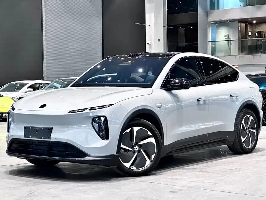 NIO EC6