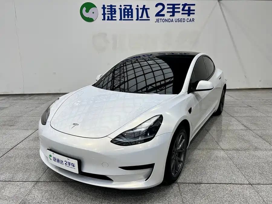 Tesla 3