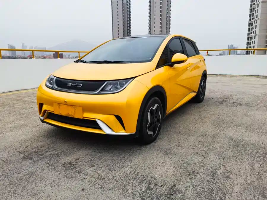 BYD Dolphin