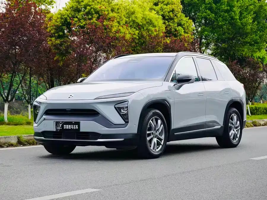 NIO ES6