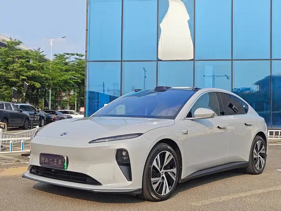 NIO ET5 2022