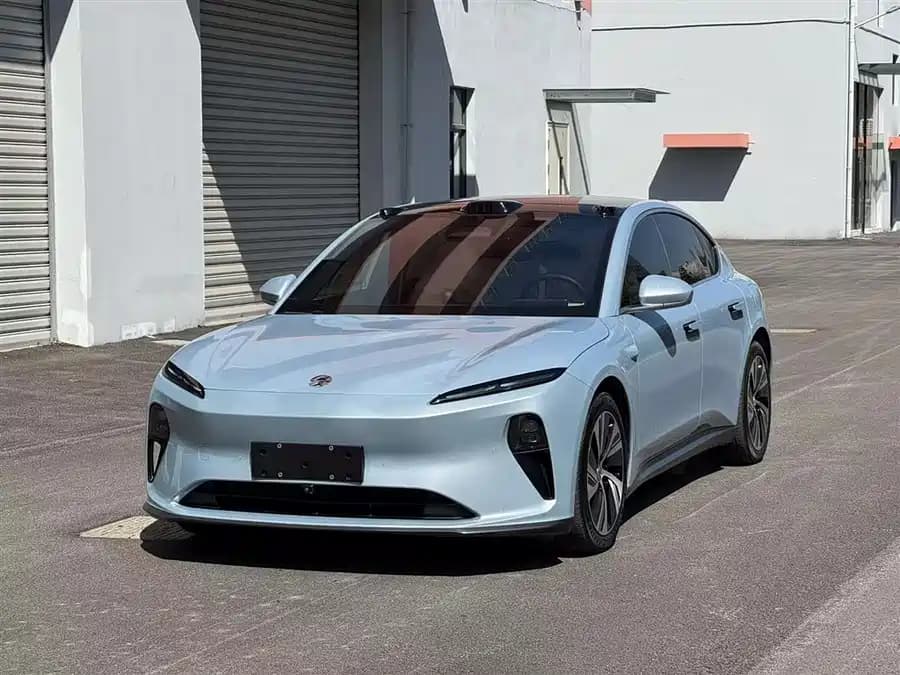 NIO ET5 2022