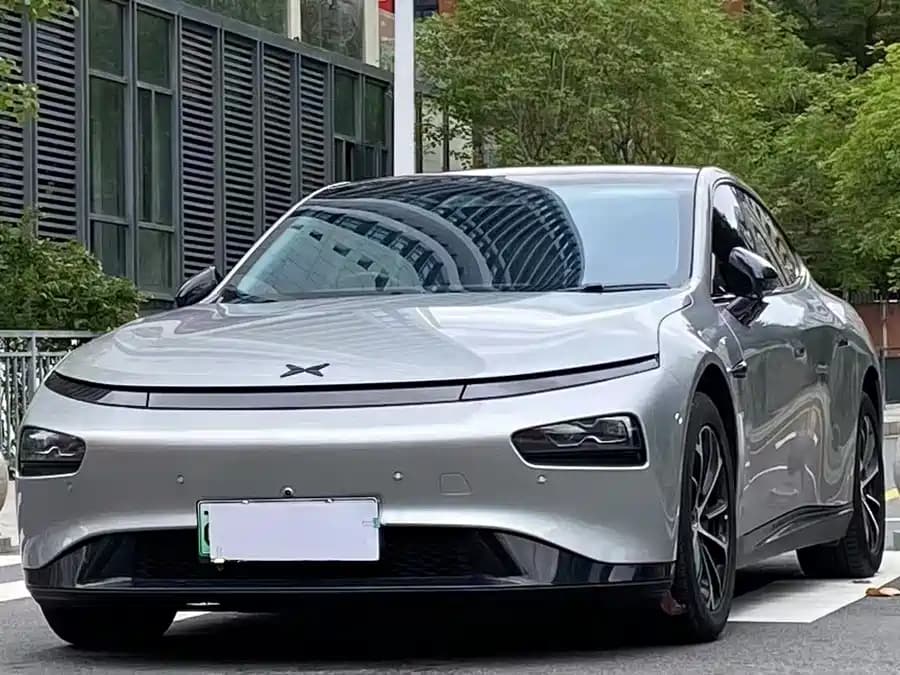 Xpeng P7