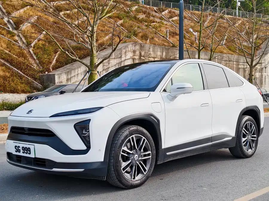 NIO EC6
