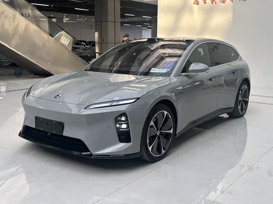 NIO ET5T 2025