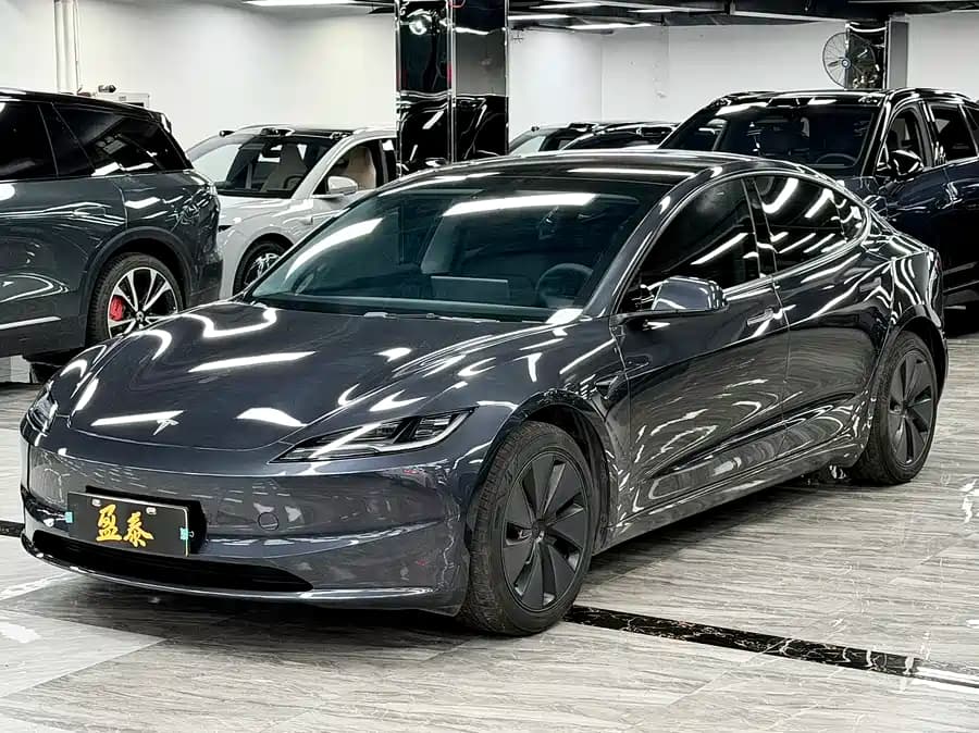 Tesla 3