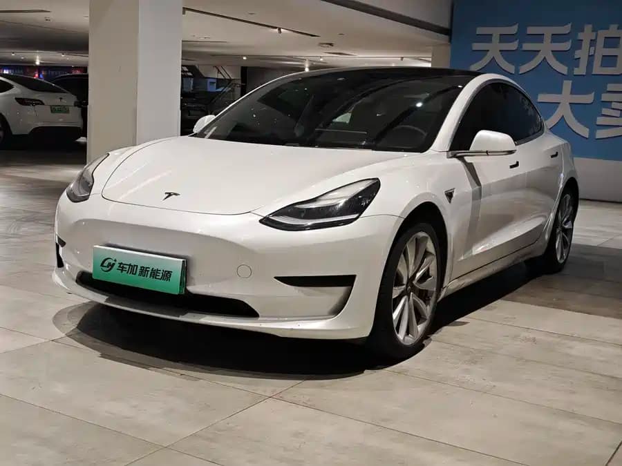 Tesla 3
