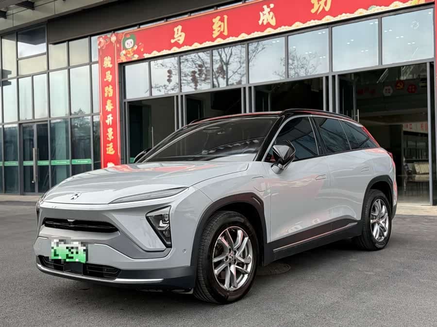 NIO ES6