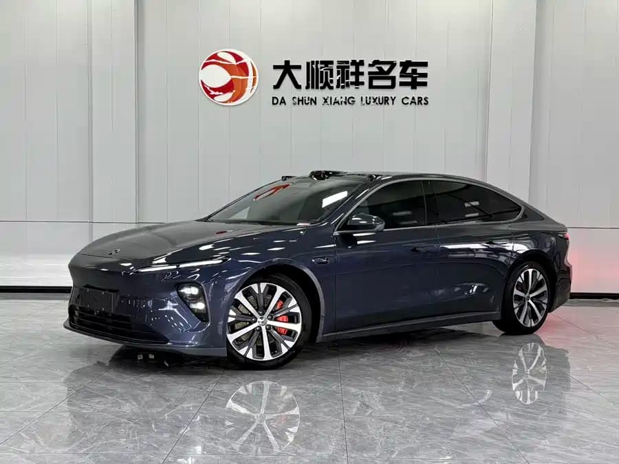 NIO ET7