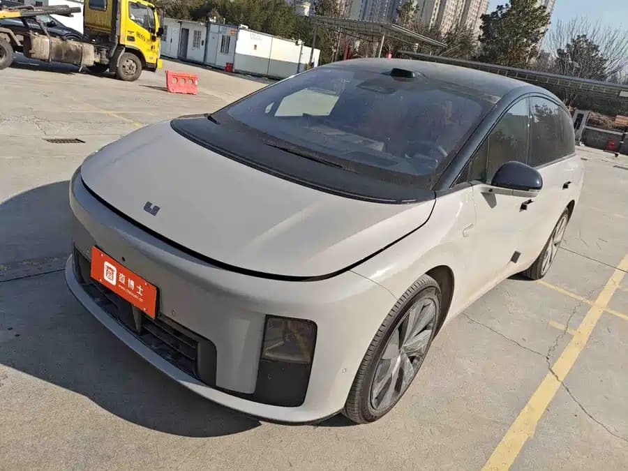 Lixiang i8 2025 — купить из Китая в Минск