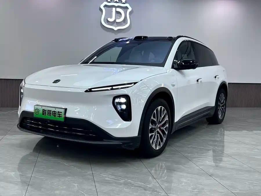 NIO ES6