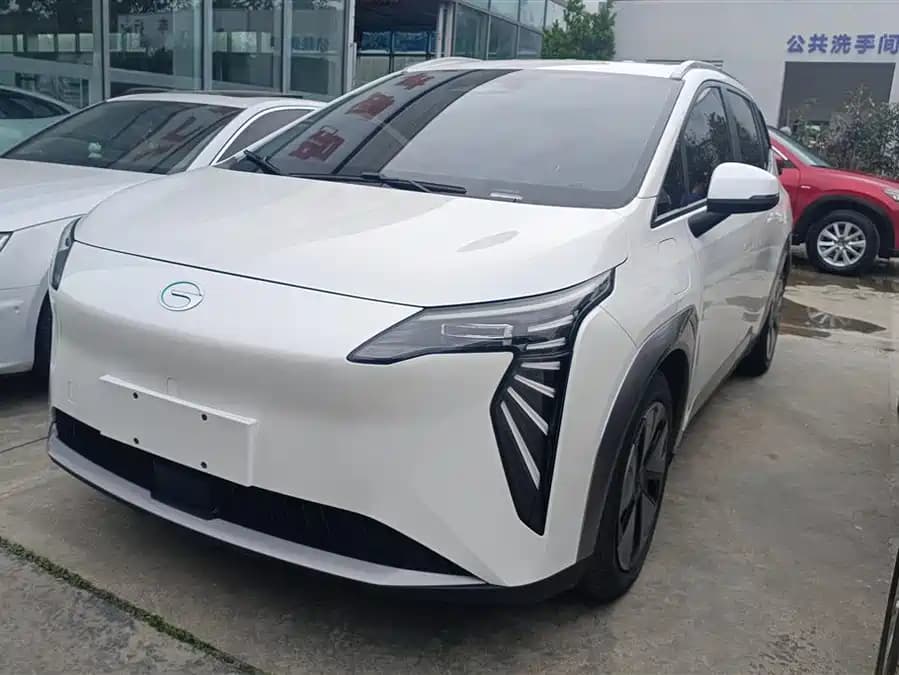 AION Y 2023 — купить из Китая в Минск