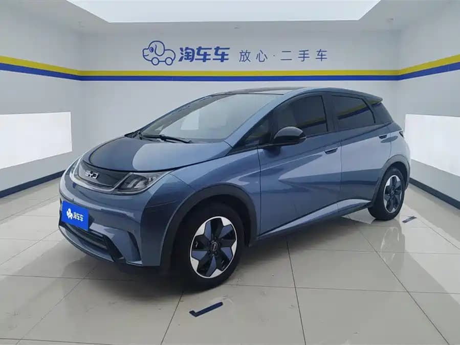 BYD Dolphin