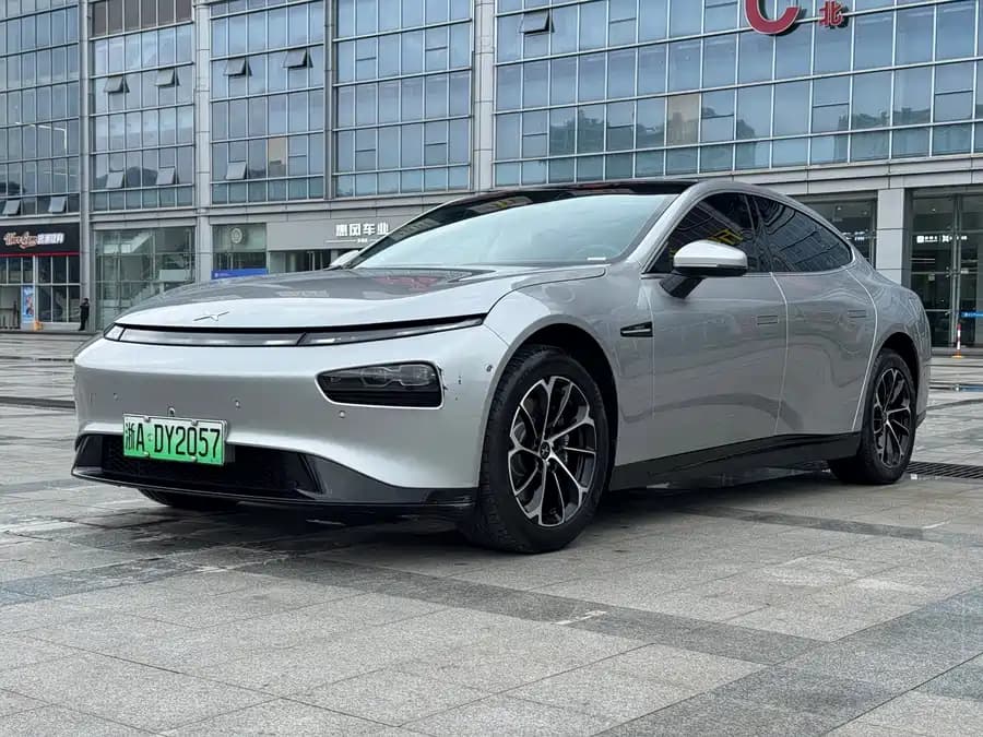 Xpeng P7