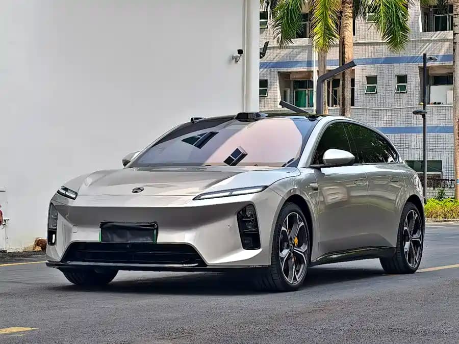 NIO ET5T