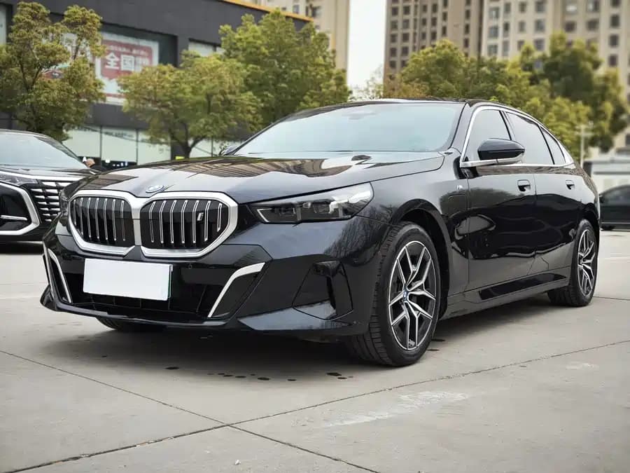 BMW i5 2024