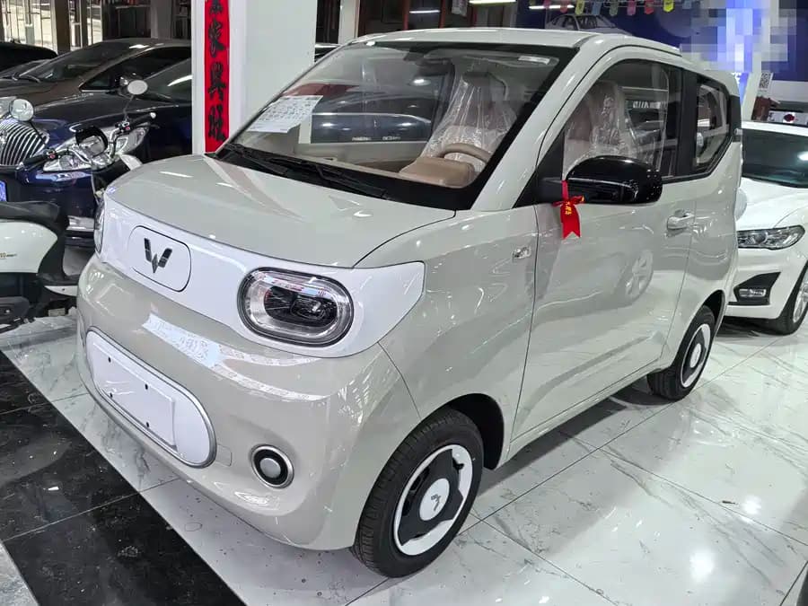 Wuling Hongguang 2024