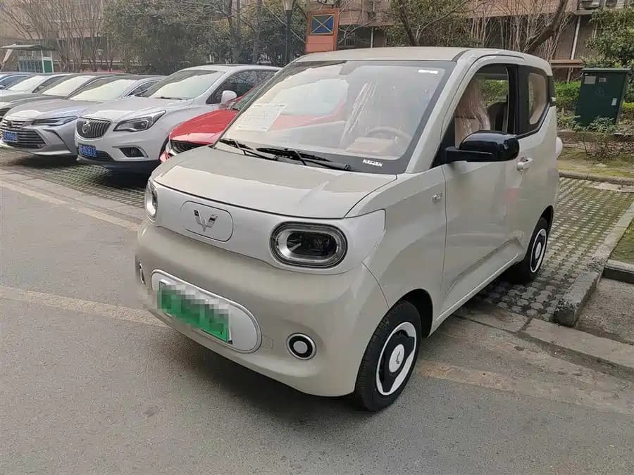 Wuling Hongguang 2024