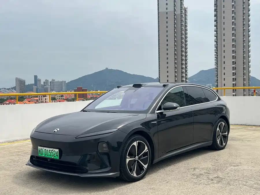 NIO ET5T 2024